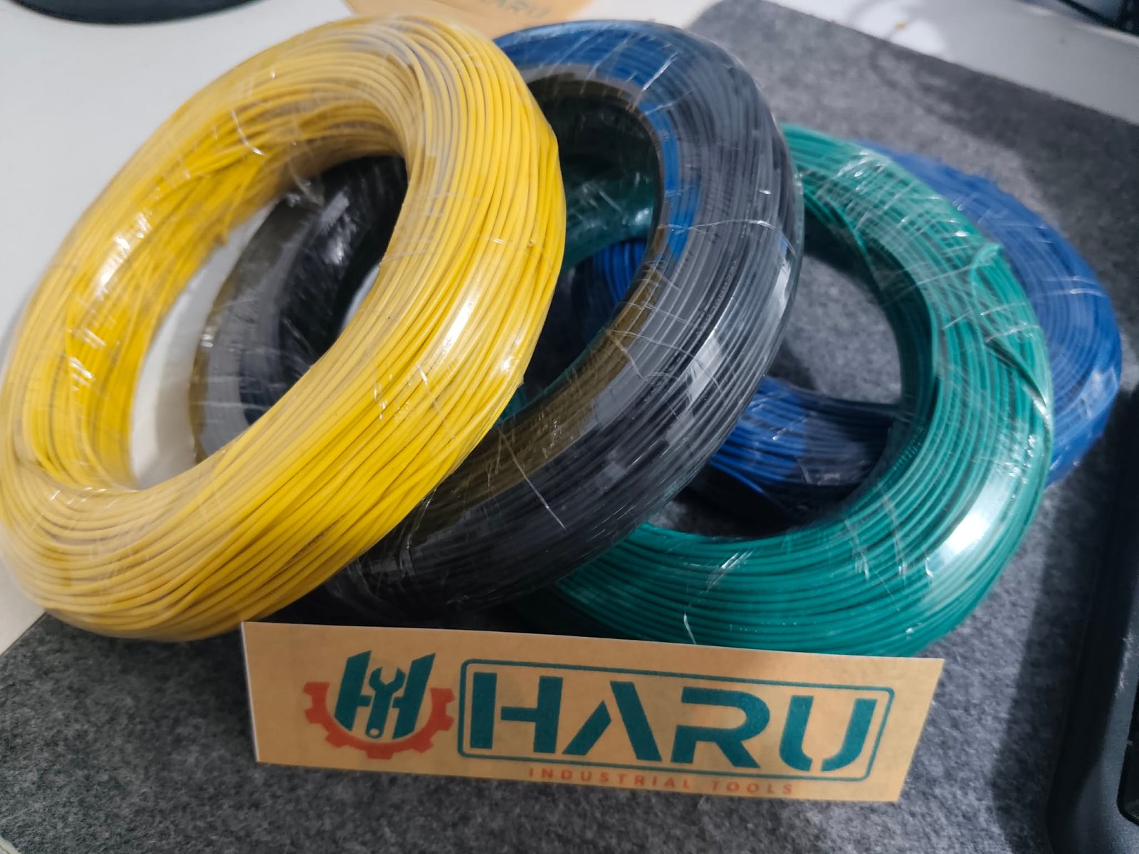 #22 Stranded wire orange, green, black, blue 90m